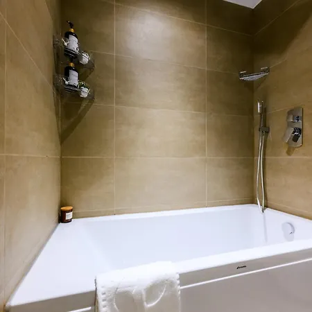 24th Floor Sea View In Mercury Tower St Julians * San Julián