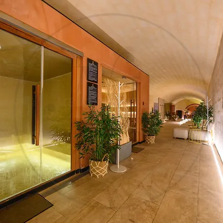 24th Floor Sea View In Mercury Tower St Julians San Ġiljan