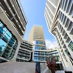 24th Floor Luxury Sea View Pools Gym & Rooftop I Mercury Tower * San Ġiljan
