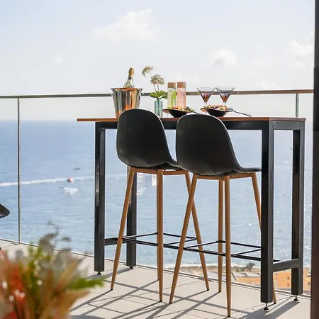 24th Floor Luxury Sea View Pools Gym & Rooftop I Mercury Tower Saint Julian's