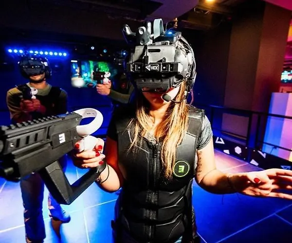 24th Floor Luxury Sea View Pools Gym & Rooftop I Mercury Tower Апартаменты