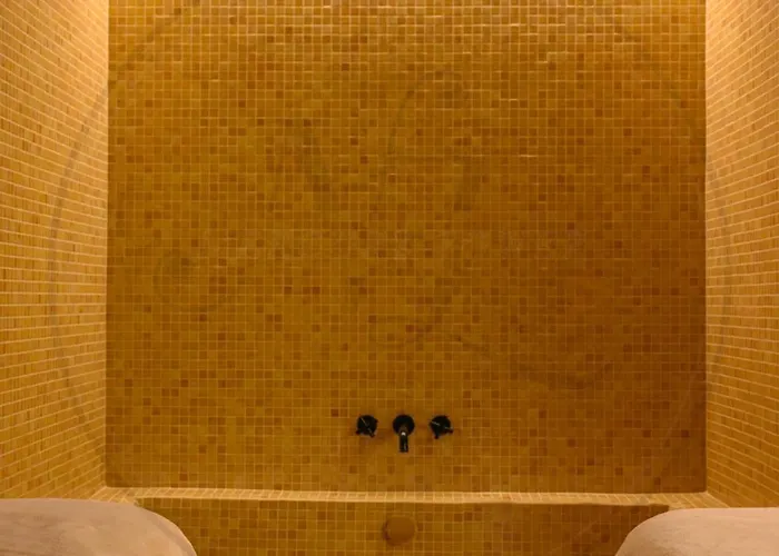 Апартаменты 24th Floor Luxury Sea View Pools Gym & Rooftop I Mercury Tower