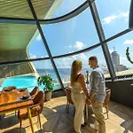24th Floor Luxury Sea View Pools Gym & Rooftop I Mercury Tower דירה Saint Julian's