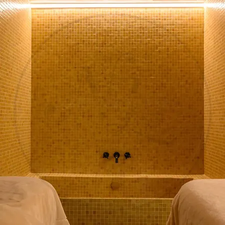 아파트 24th Floor Luxury Sea View Pools Gym & Rooftop I Mercury Tower